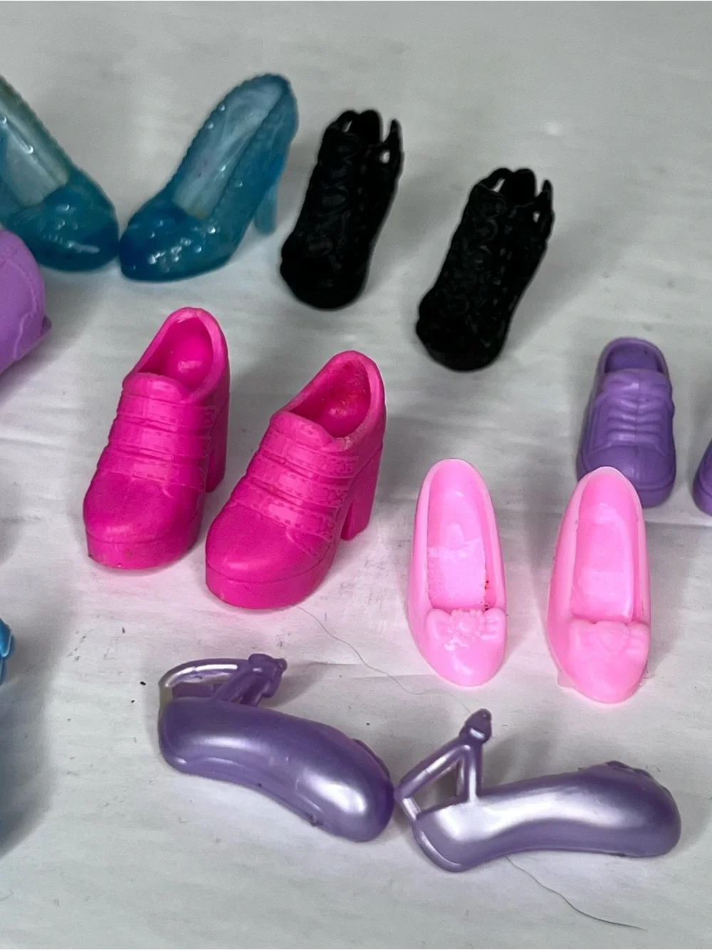 Barbie Fashion Doll Shoes & Boots Lot of 10 Pairs Multicolor Plastic Accessories
